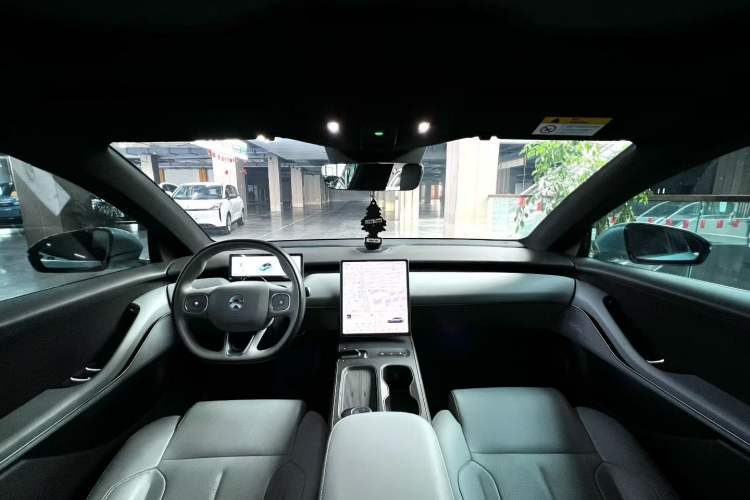 Used Nio ET5T 2023 75 kWh Touring
