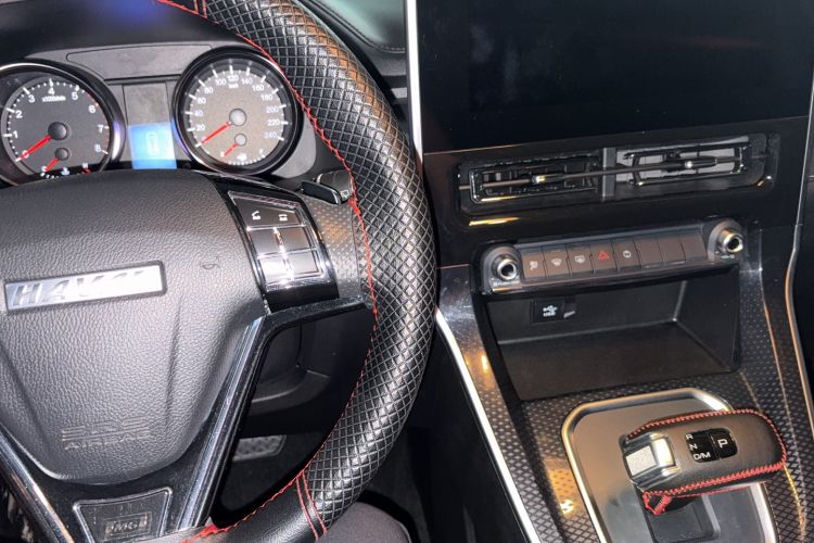 Used Haval M6 2021 PLUS 1.5T DCT Elite Smart Connectivity Model
