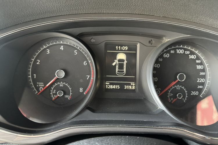 Used Volkswagen Passat 2016 330TSI DSG Luxury Edition
