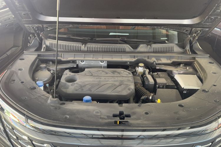 Used Changan CS75 PLUS 2025 4th Generation 1.5T New Blue Whale Smart Luxury Edition
