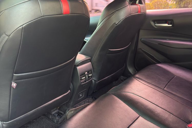 Used Toyota Levin 2021 Dual-Engine 1.8H E-CVT Luxury Edition
