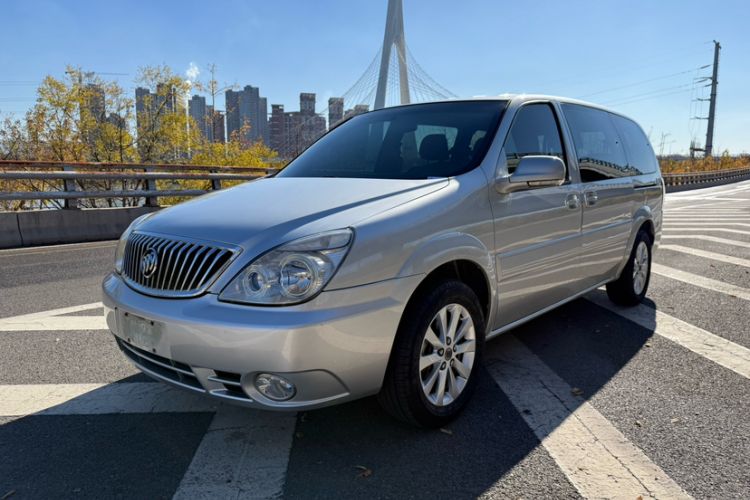 Used Buick GL8 2014 2.4L Classic Edition
