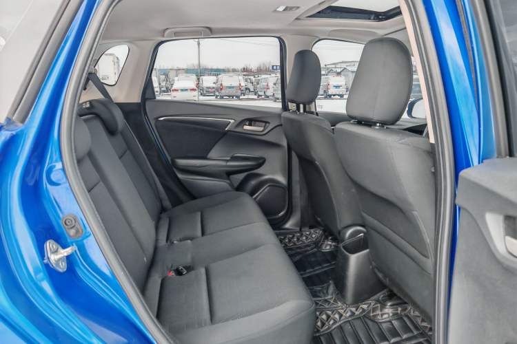 Used Honda Fit 2016 1.5L SES CVT Fashion Sunroof Edition