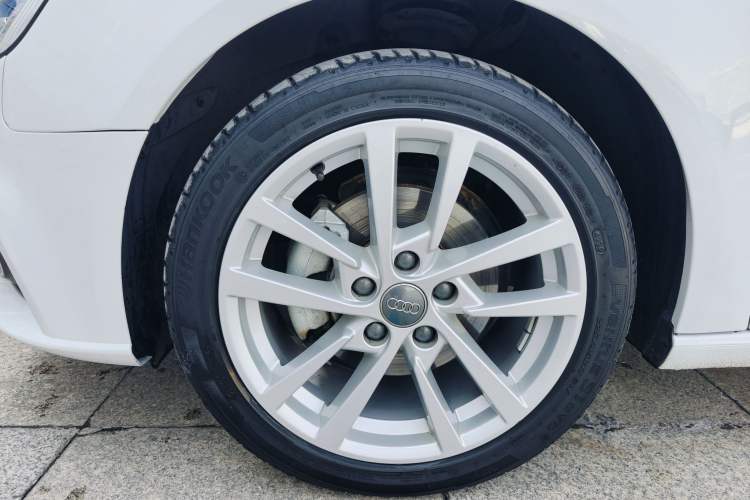 Used Audi A3 2020 Restyled Sportback 35 TFSI Entry-Level China VI Emission Standard
