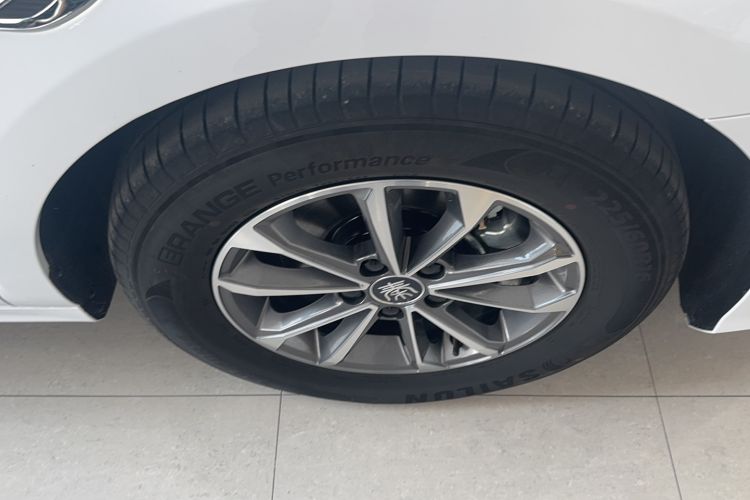 Used BYD Qin PLUS 2024 HONOR Edition DM-i 55KM Leading Model
