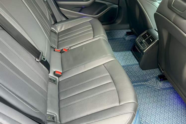 Used Audi A4L 2020 40 TFSI Fashion Dynamic Model
