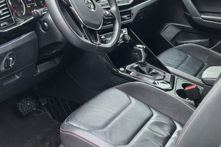 Used Volkswagen Tayron 2019 330TSI Two-Wheel Drive Luxury Model China VI Standard
