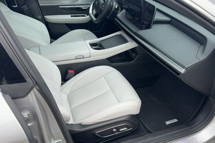 Used XPeng P7 2023 P7i 702 Pro