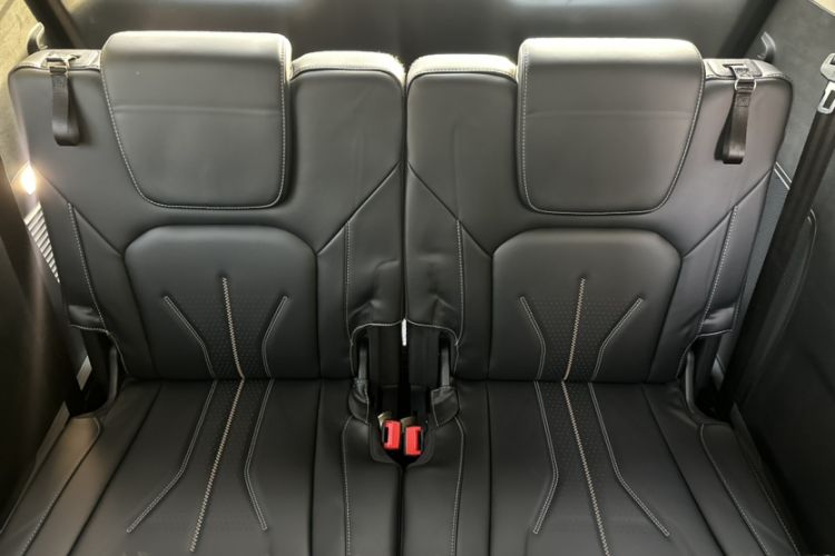 Used Ford Edge 2021 PLUS EcoBoost 245 Two-Wheel-Drive Titanium 7-Seater