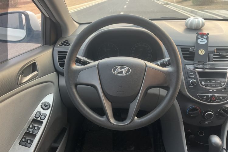 Used Hyundai Verna 2014 1.4L Automatic Smart GLS