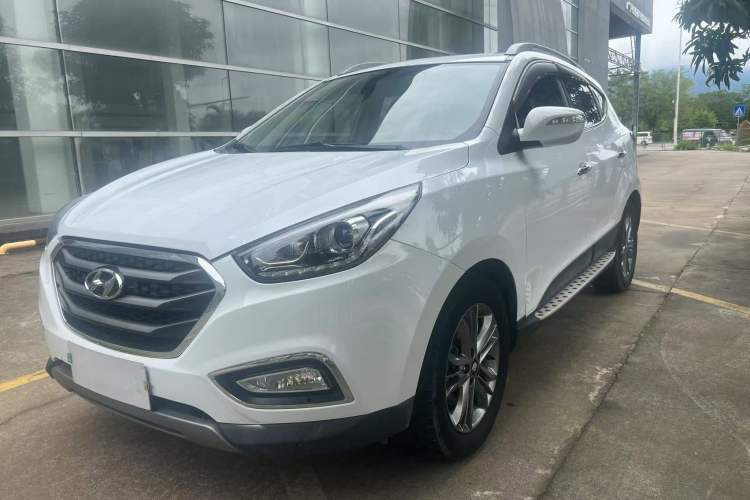 Used Hyundai ix35 2013 2.0L Automatic Two-Wheel Drive Smart GLS China IV Standard
