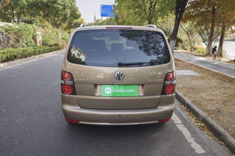 Used Volkswagen Touran 2015 1.4T DSG Comfort Edition 5 Seats
