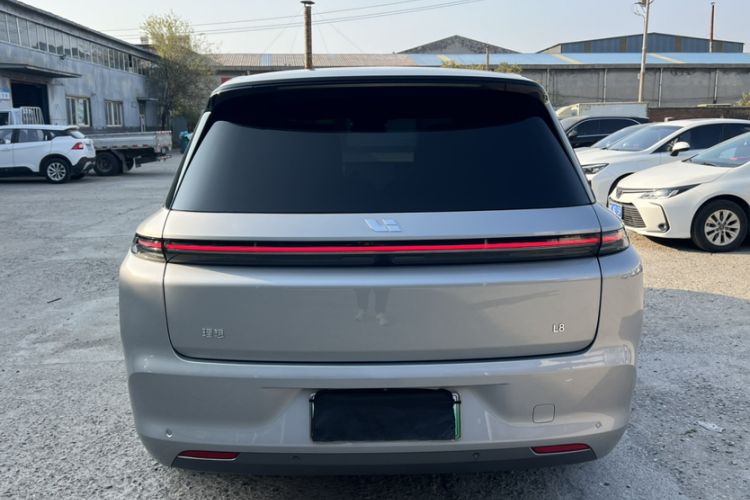 Used Li Auto L8 2023 Pro Model
