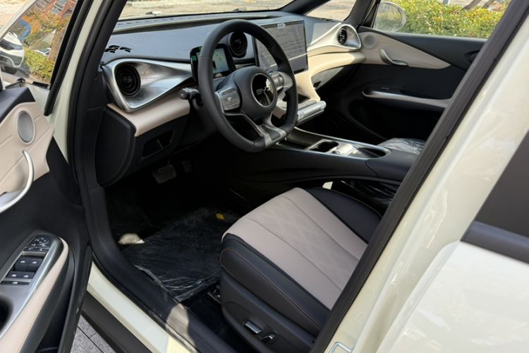 Used BYD Dolphin 2025 420km Free Edition
