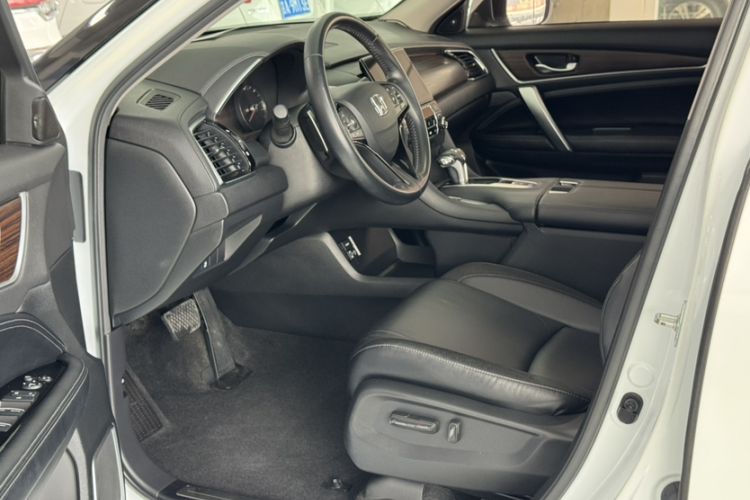 Used Honda Avancier 2017 240TURBO Two-Wheel Drive Comfort Version
