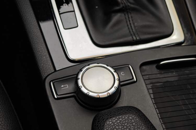 Used Mercedes-Benz C-Class 2013 C 180 Classic Grand Edition