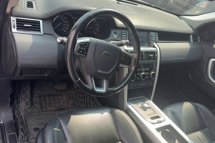 Used Land Rover Discovery Sport 2016 2.0T SE
