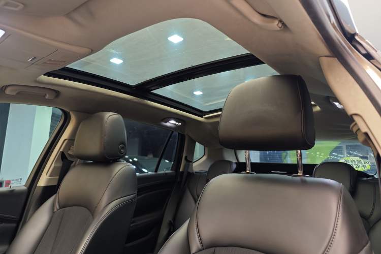 Used Buick Envision 2018 20T Two-Wheel-Drive Leading Model
