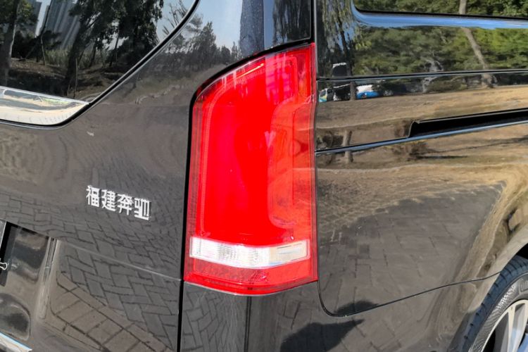 Used Mercedes-Benz V-Class 2020 V 260 Avantgarde Edition