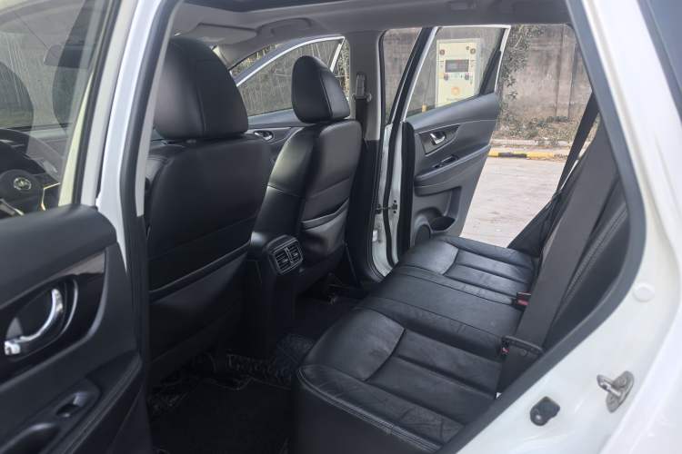 Used Nissan X-Trail 2017 2.0L CVT Comfort Edition 2WD