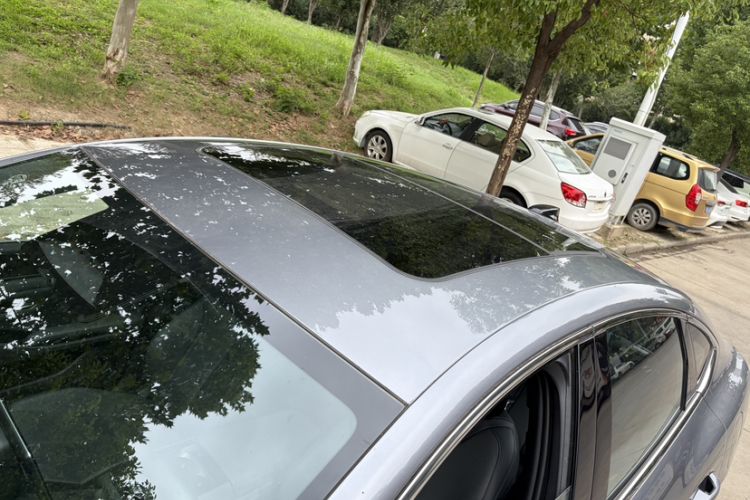 Used BYD Qin L 2025 DM-i Smart Drive 120KM Leading Model
