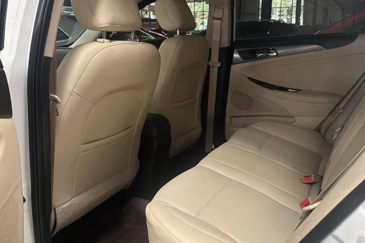 Used Changan Eado 2016 1.6L Automatic Trend Model
