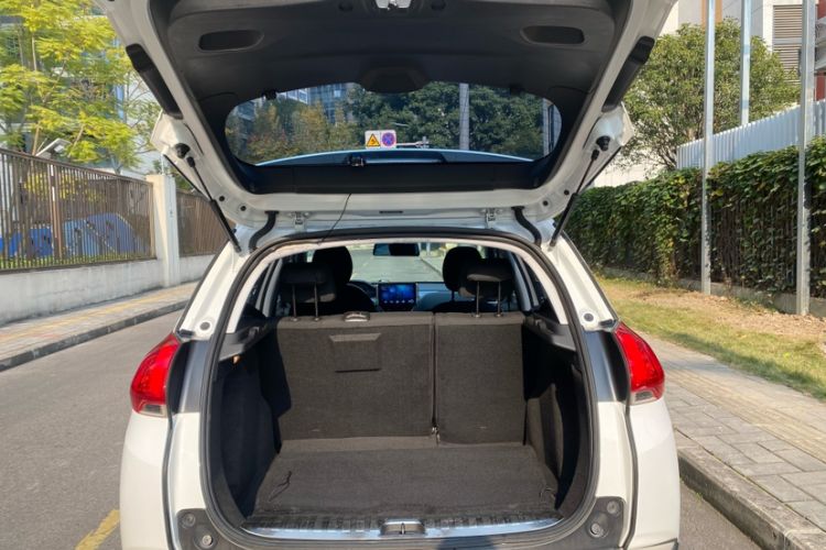 Used Peugeot 2008 2014 1.6L Automatic Trend Edition