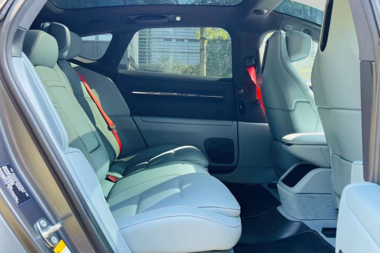 Used  12 2023 650 Three-Laser Four-Wheel Drive Performance Edition