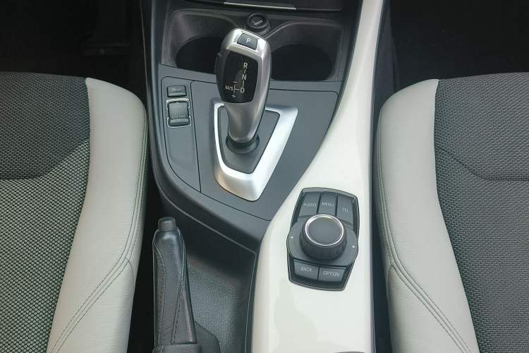 Used BMW 1 Series 2016 118i Urban Design Package
