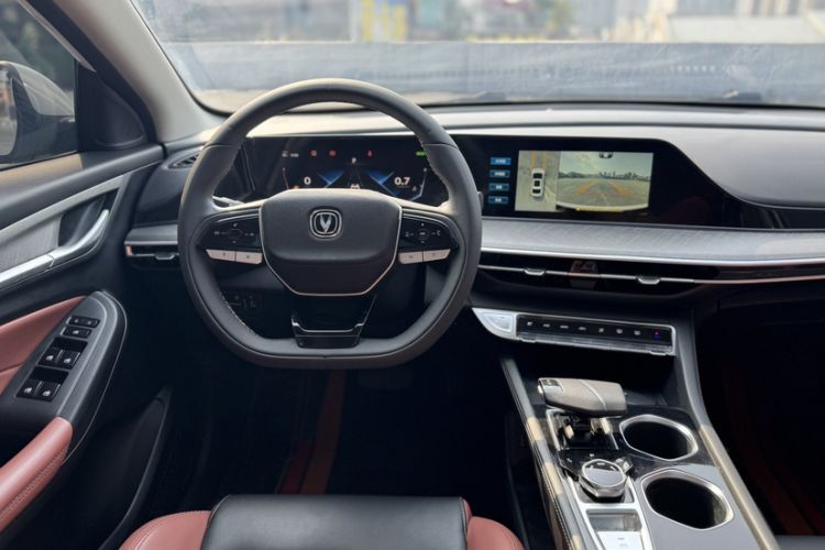 Used Changan Eado 2022 PLUS Blue Whale NE 1.4T GDI DCT Flagship Edition
