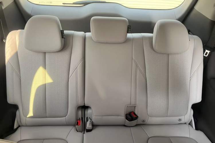 Used Buick GL8 2025 Lu Zun Smart Enjoyment Edition
