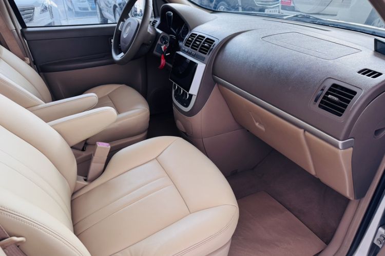 Used Buick GL8 2014 2.4L Classic Edition
