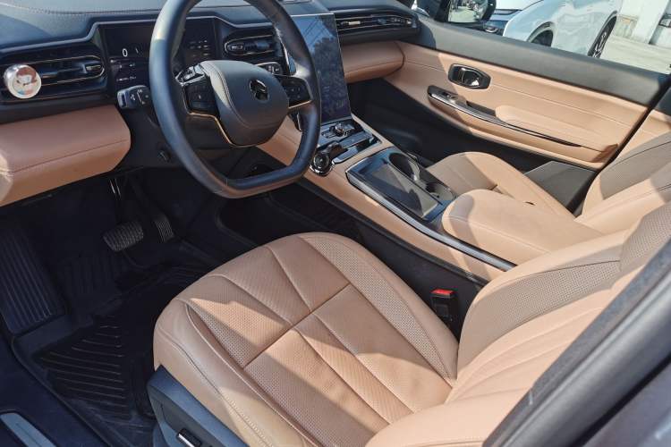 Used Nio ES8 2020 415 km Range 6-Seater Version