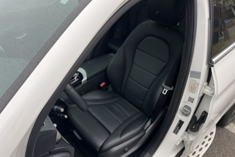 Used Mercedes-Benz GLC 2019 GLC 200 4MATIC
