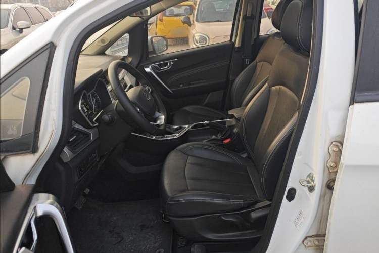 Used Geely Auto Vision X3 2019 Upgraded Model 1.5L CVT Prestige Version
