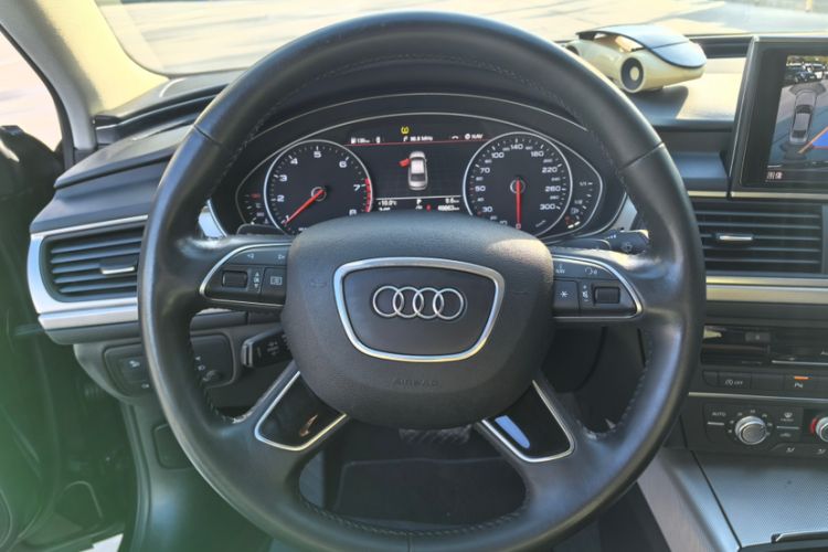 Used Audi A6L 2018 30th Anniversary Edition 35 TFSI Fashion Model
