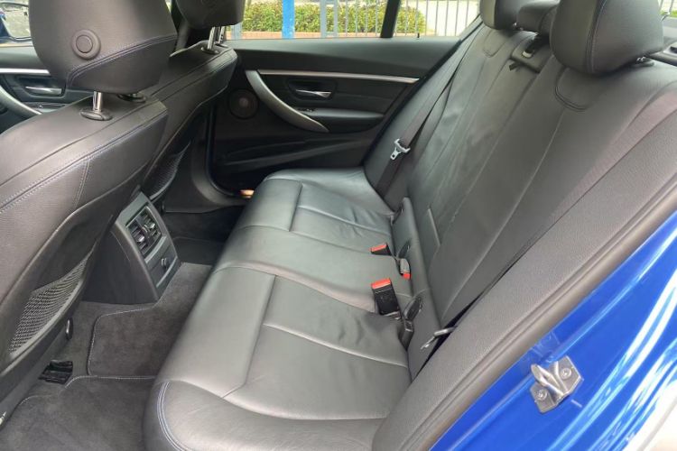 Used BMW 3 Series 2019 320i M Sport Night Edition
