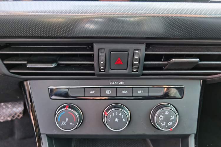 Used Volkswagen Passat 2024 280TSI Business Edition
