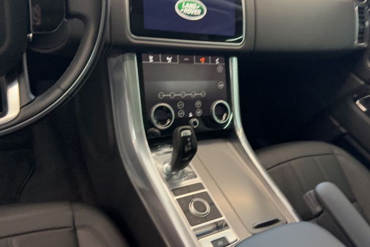 Used Land Rover Range Rover Sport 2020 3.0 L6 HSE DYNAMIC

