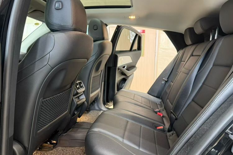 Used Mercedes-Benz GLE 2022 Refreshed GLE 350 4MATIC Coupe SUV Luxury Edition
