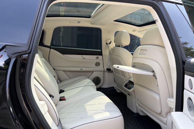 Used Hima Stelato S9 2024 All-Electric Max Rear-Drive Long-Range Version