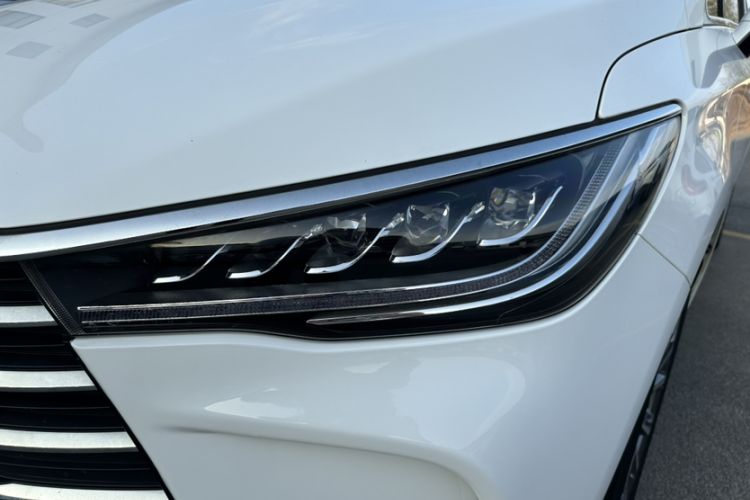 Used BYD Song MAX 2019 1.5T Automatic Smart Connect Ruiyi Sunroof Model 7 Seats China VI Standard