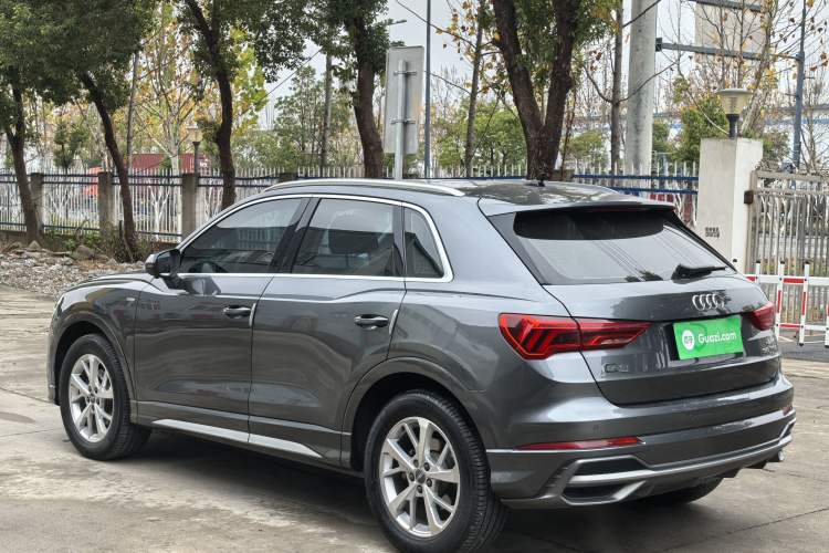 Used Audi Q3 2019 35 TFSI Advanced Dynamic Edition
