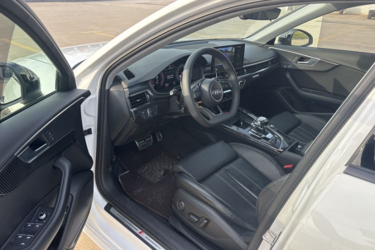 Used Audi A4L 2020 40 TFSI quattro Luxury Dynamic Model