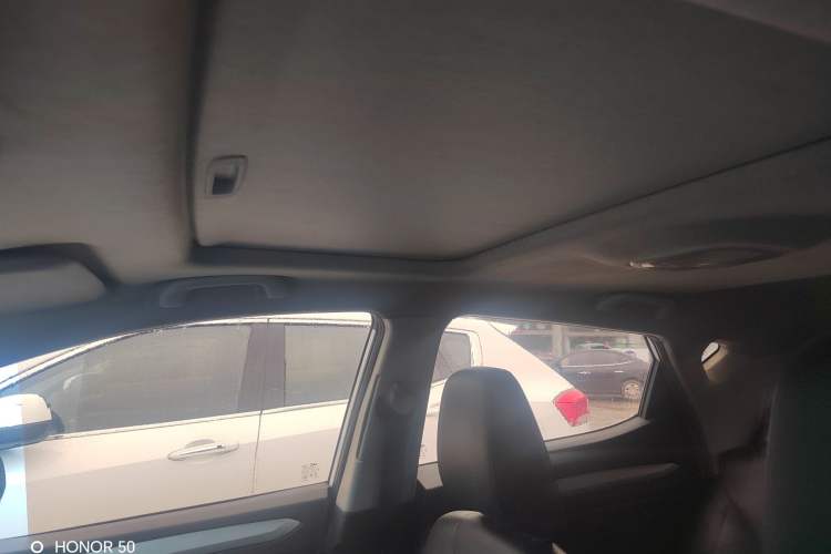 Used  Refine S3 2016 1.5L Manual Luxury Smart Version
