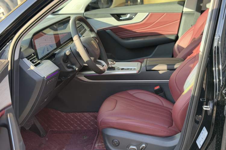 Used Hongqi HS5 2025 2.0T Two-Wheel Drive Flagship Pro Edition
