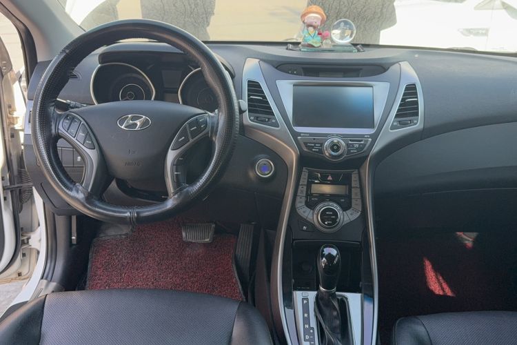 Used Hyundai Elantra 2015 1.6L Automatic Luxury Model