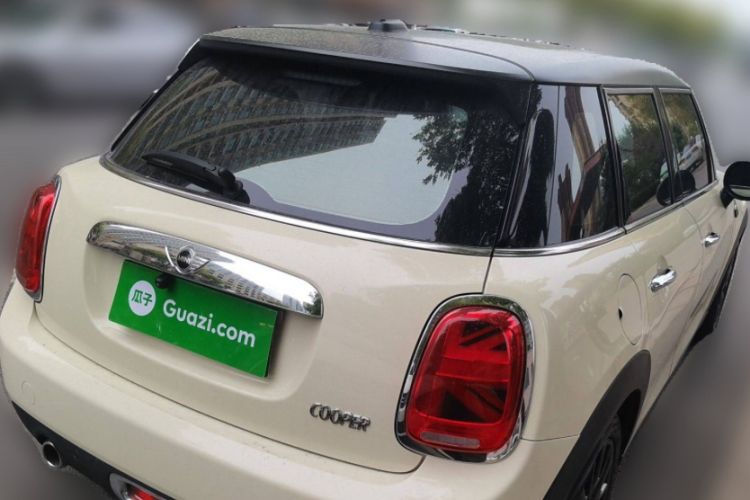 Used  MINI 2016 1.5T COOPER Five-Door Edition
