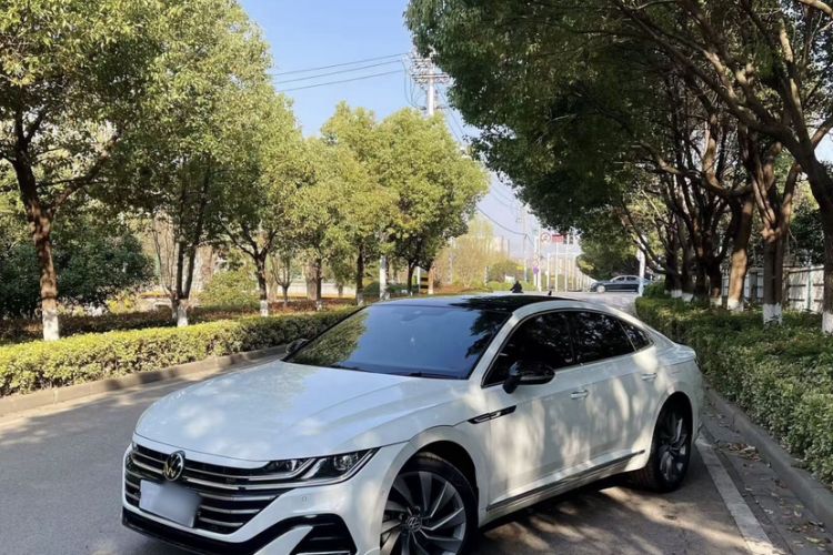 Used Volkswagen FAW-Volkswagen CC 2023 380TSI Striking Edition
