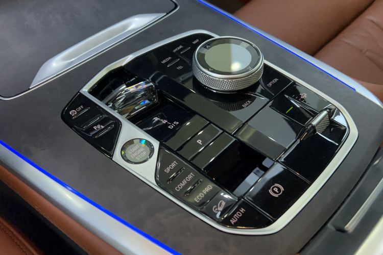 Used BMW X7 2023 xDrive40i Luxury M Sport Package
